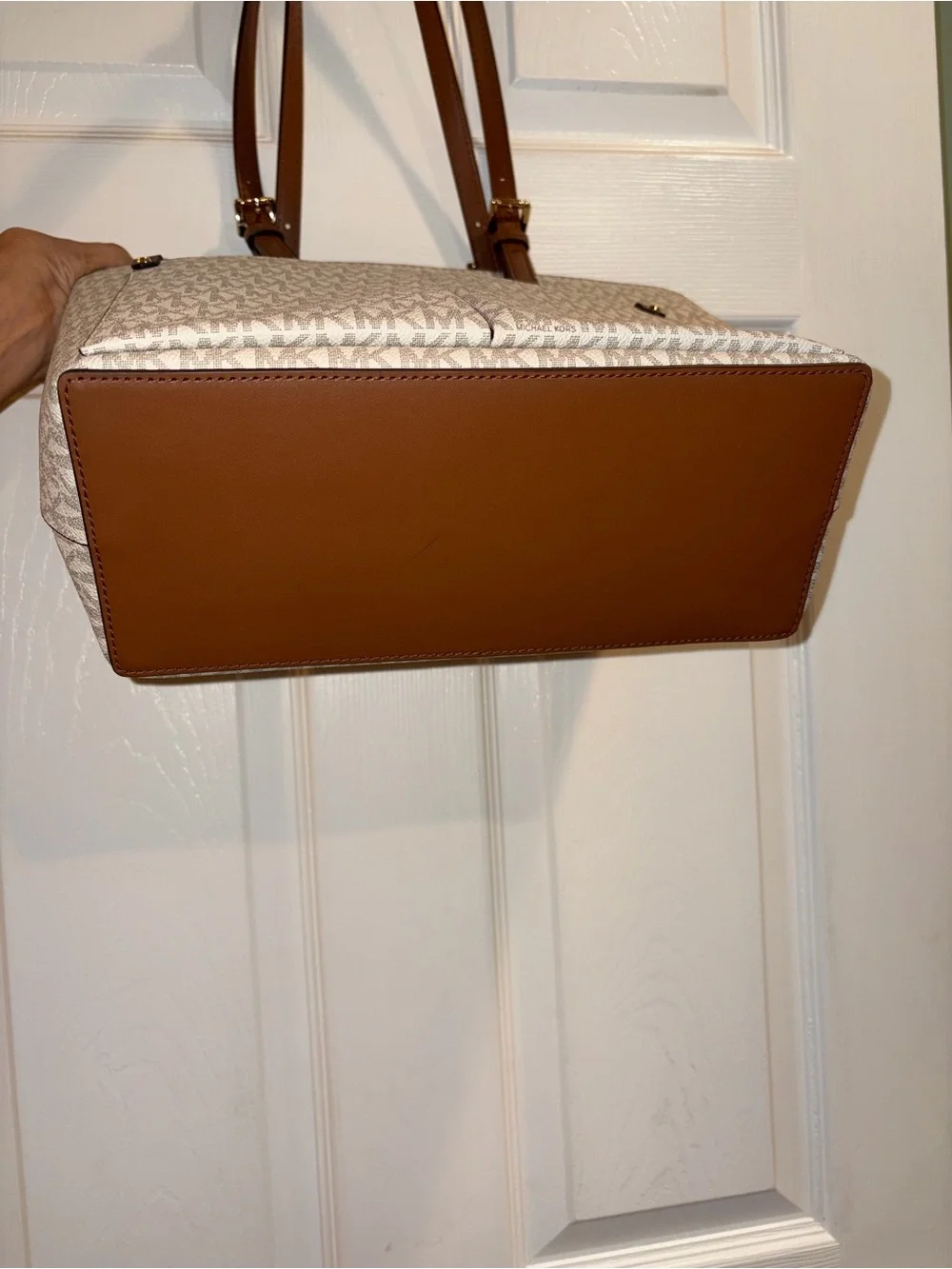 Michael Kors Jet Set Signature Tote - Vanilla/Tan - Excellent Condition